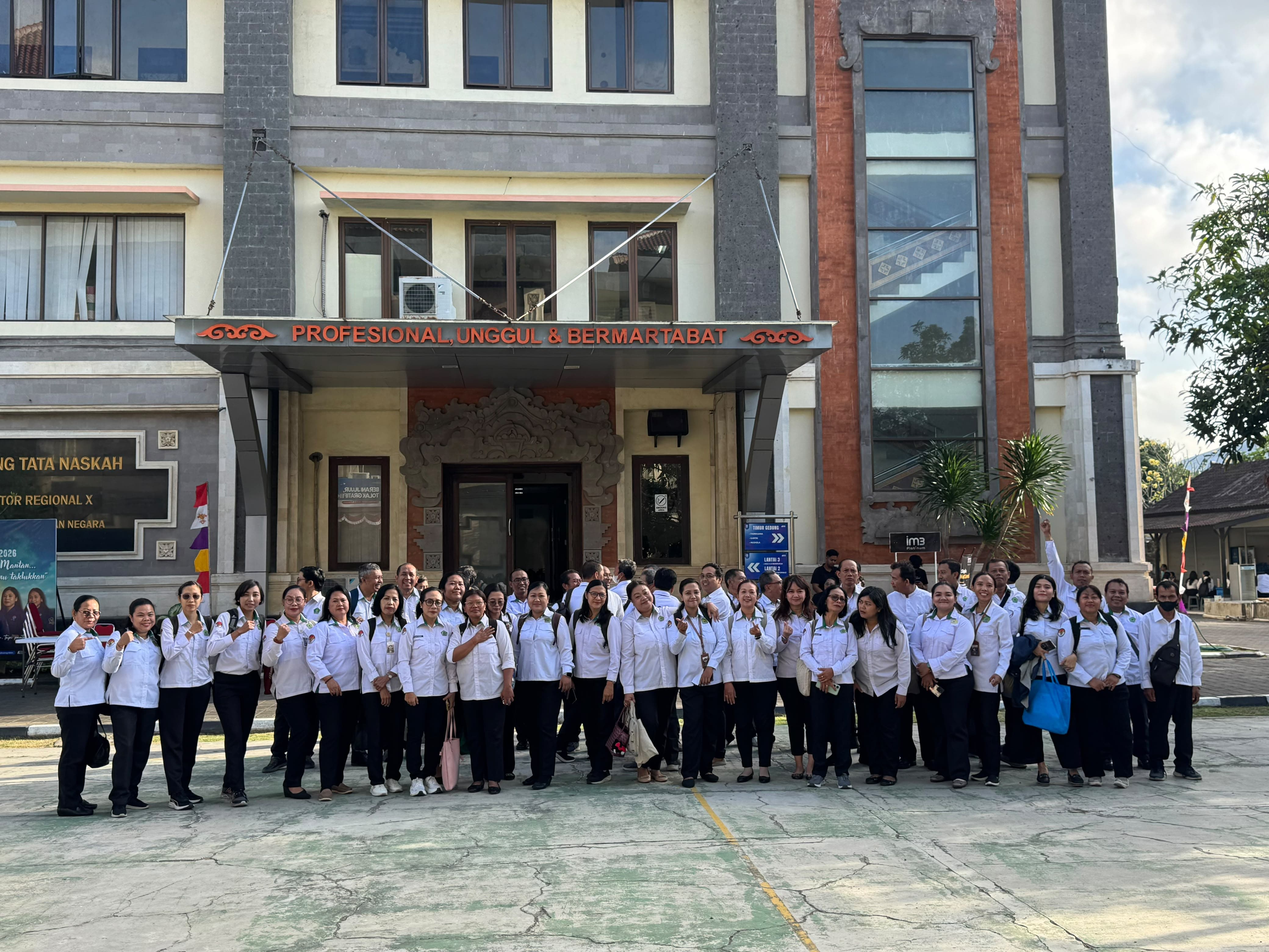 DISIPLIN DAN KINERJA JADI FOKUS UTAMA, 61 ASN UHN SUGRIWA IKUTI PROFILING ASN